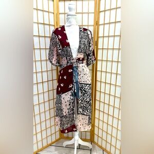 Cute multicolored coverup kimono robe 👘